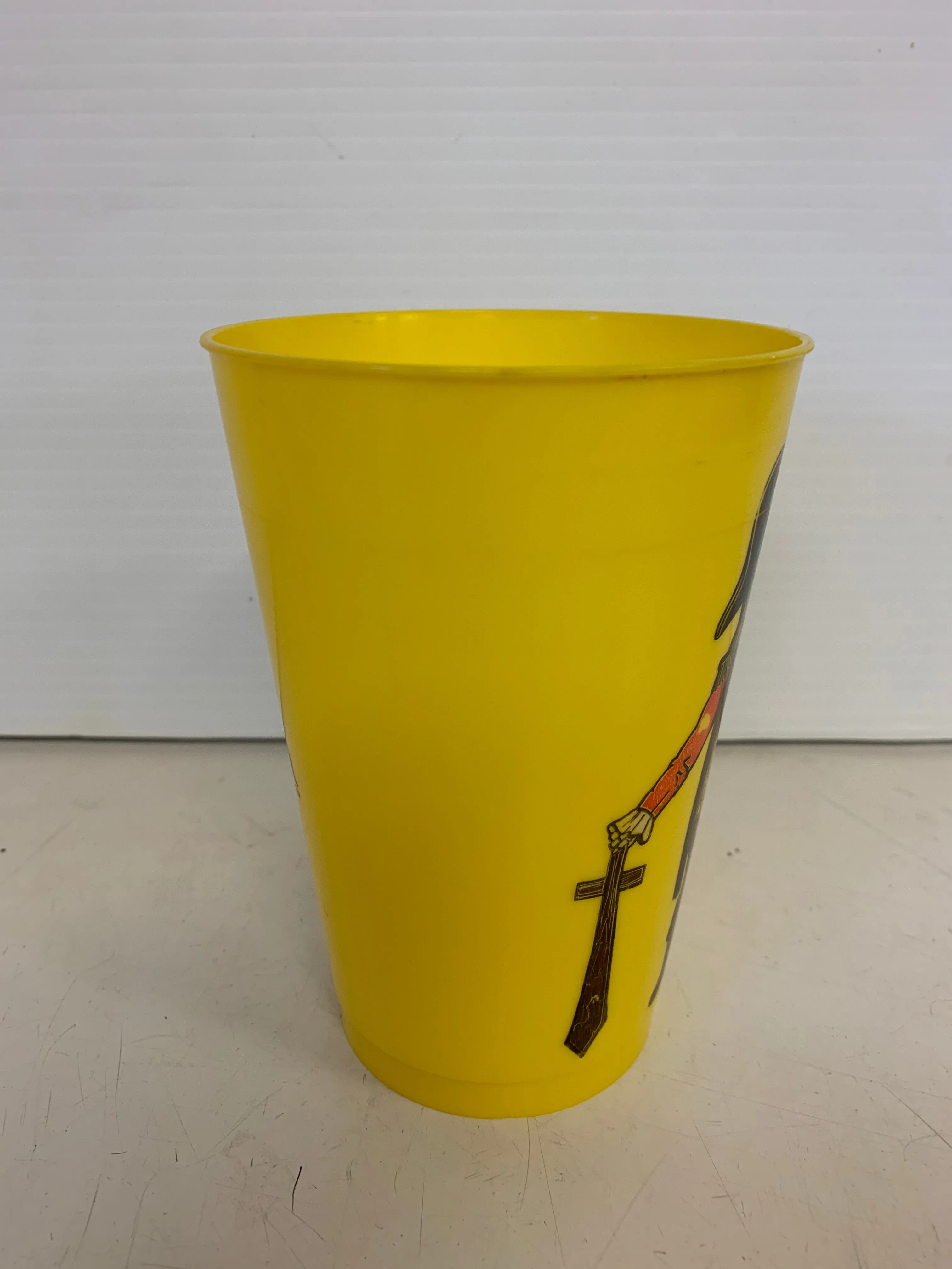Vintage 1970's McDonald's Captain Crook Yellow Plastic Drink Cup